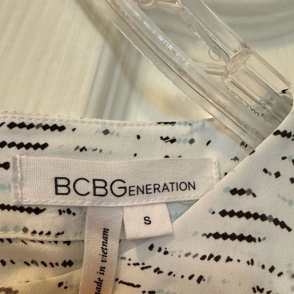 Bcbgeneration White Patterned Ruffle Dress - image 4